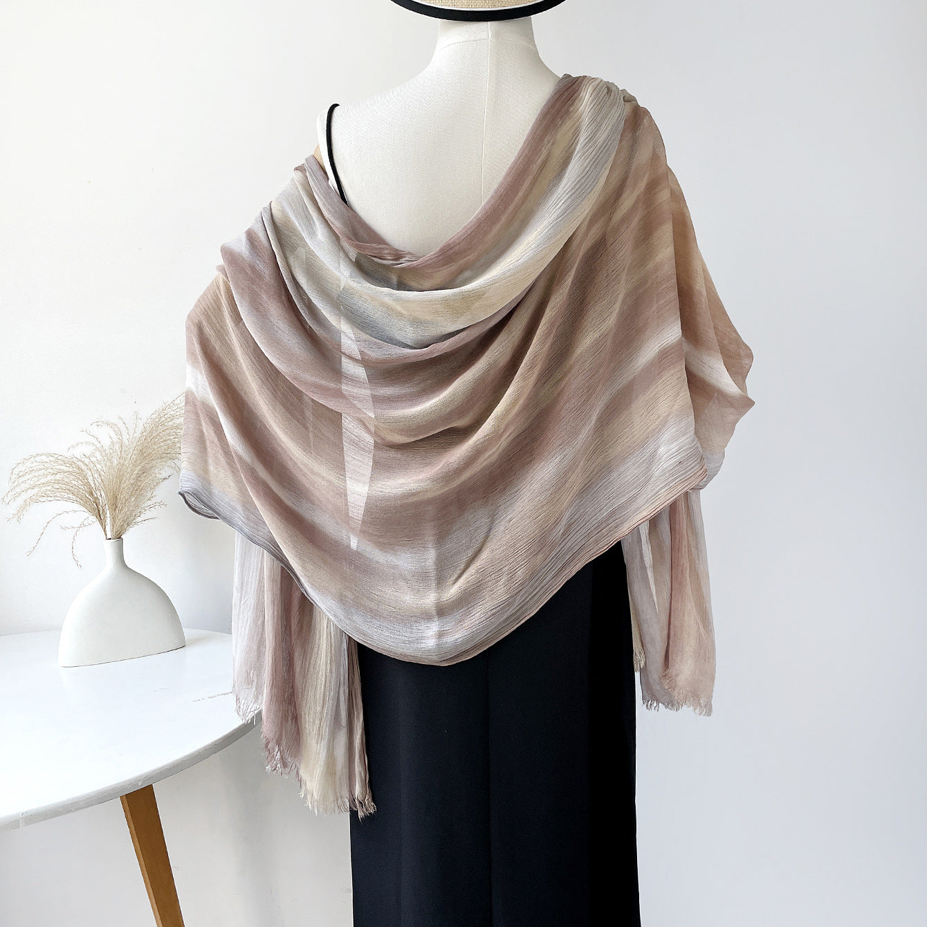 SS007  Gradient Rainbow Collection Short Tassel Crinkled Hijab