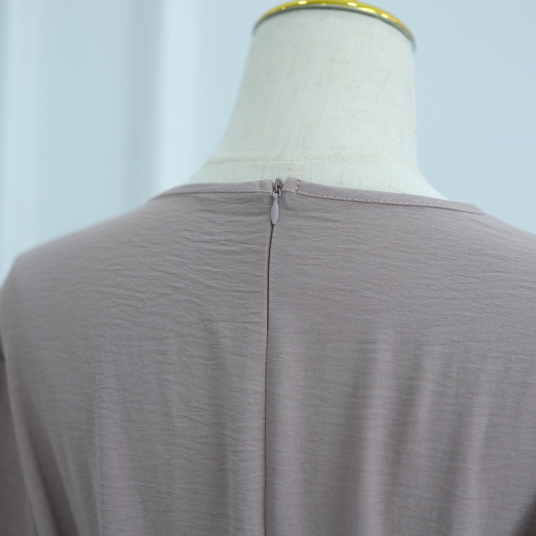 LR1077  Women's Plain Minimalist Dress for Daily Wear