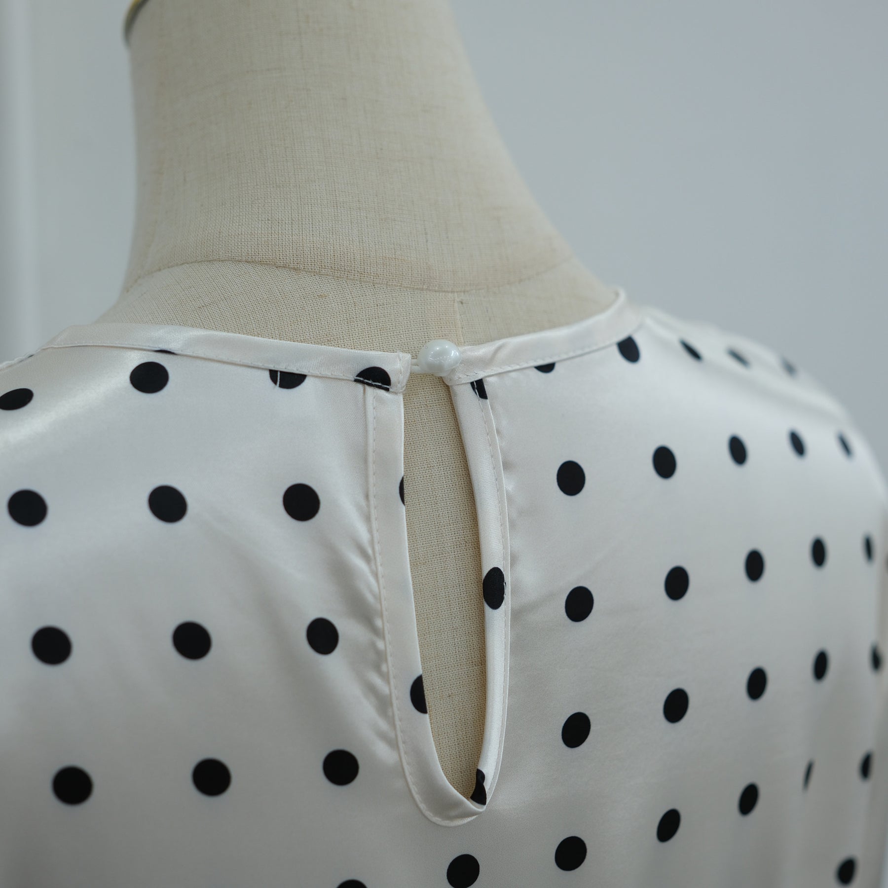 LR1357&LR1185  Lace Panel Polka Dot Polyester Top + Skirt Set