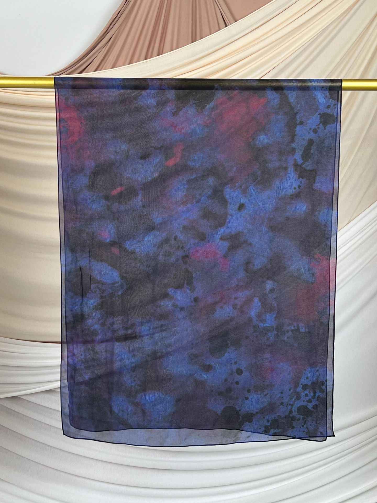 FZ012  Faux Silk Double-Sided Penetration Hijab