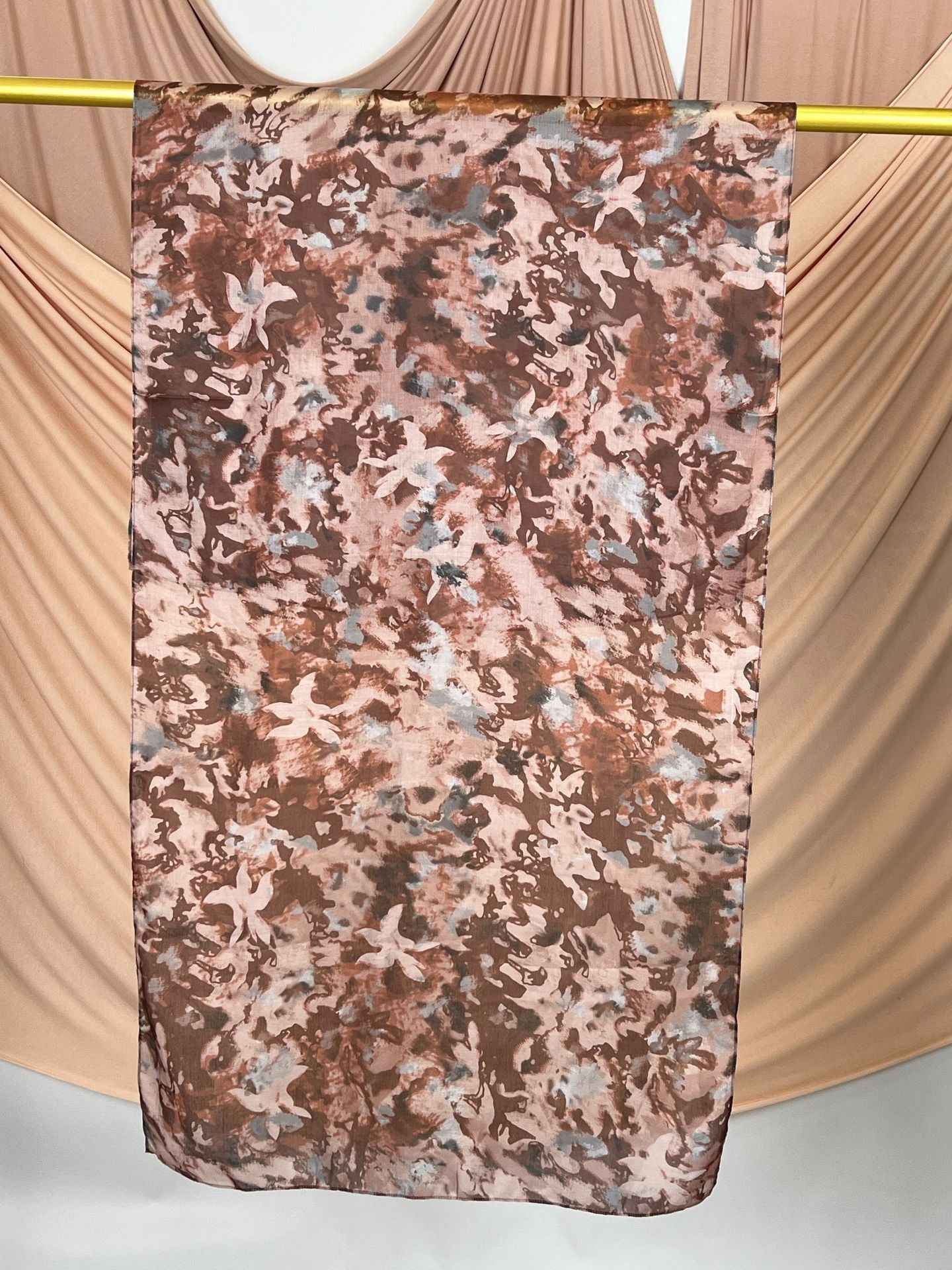 MD017  Modal Polyester Cotton Blend Floral Tie-Dye Single-Needle Hijab