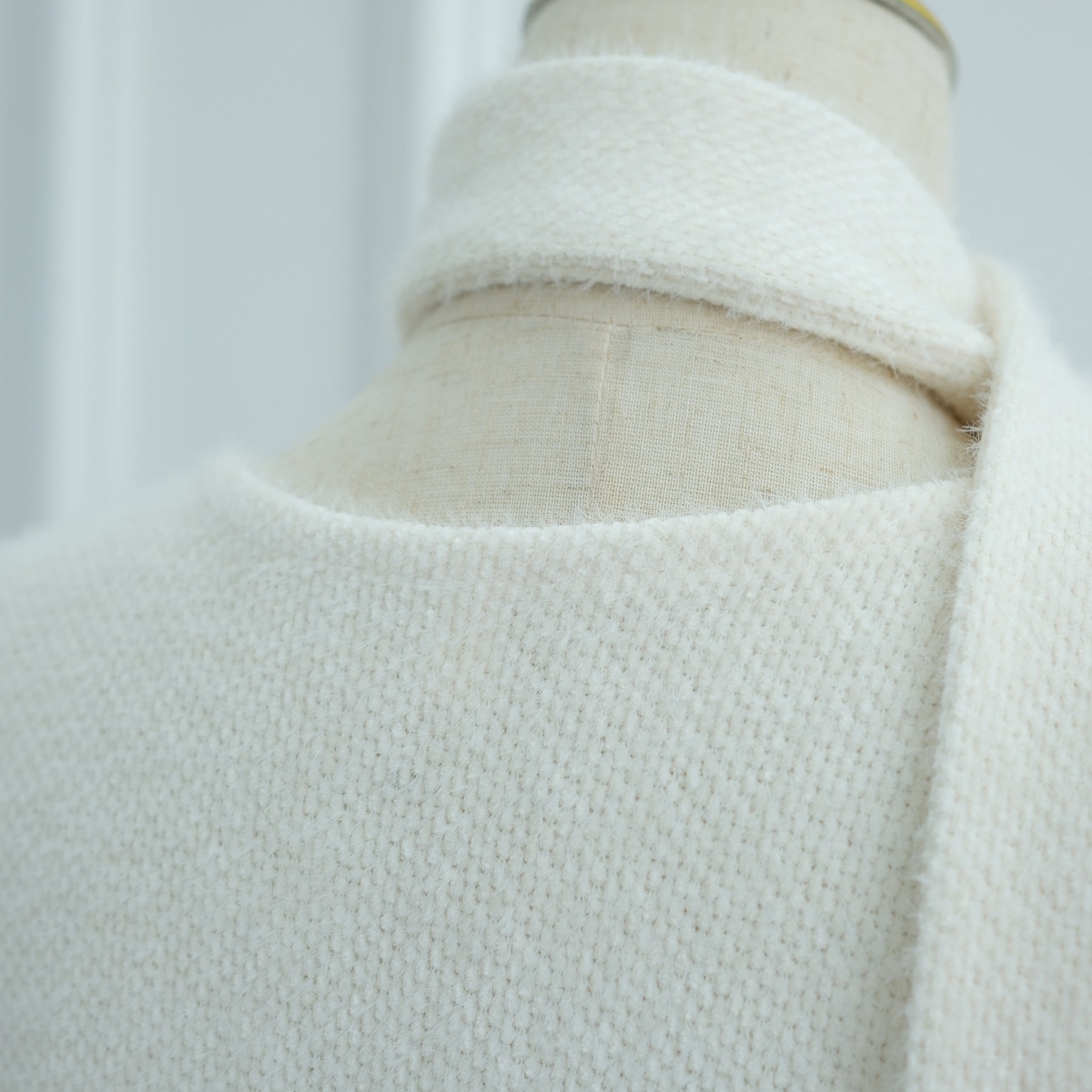 LR1125  Thick Winter Abaya Cardigan with Belt