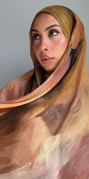MYR002  Printed Modal Hijab – Elegantly Styled on Model