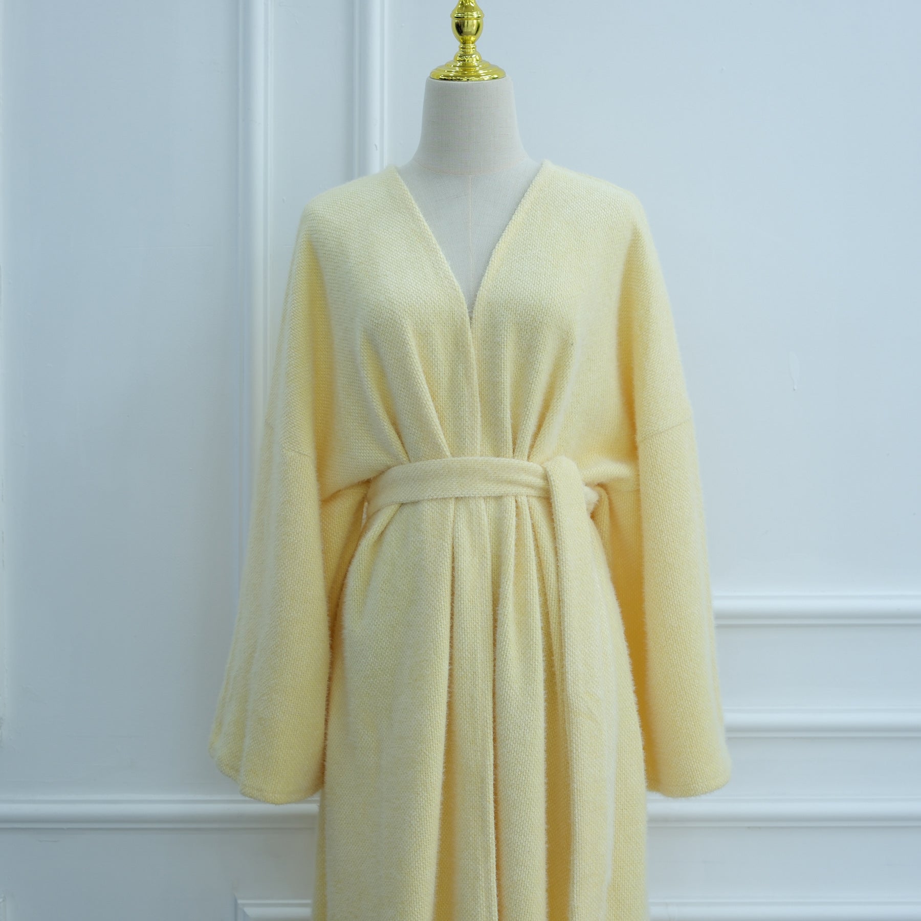 LR1125  Thick Winter Abaya Cardigan with Belt