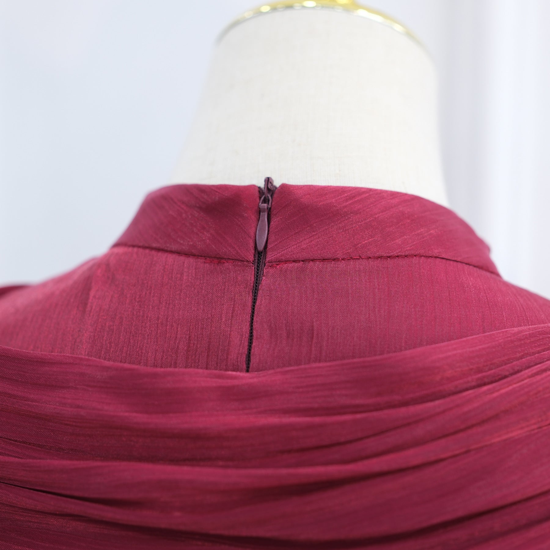 LR1169  Double-layer waist dress – no hijab