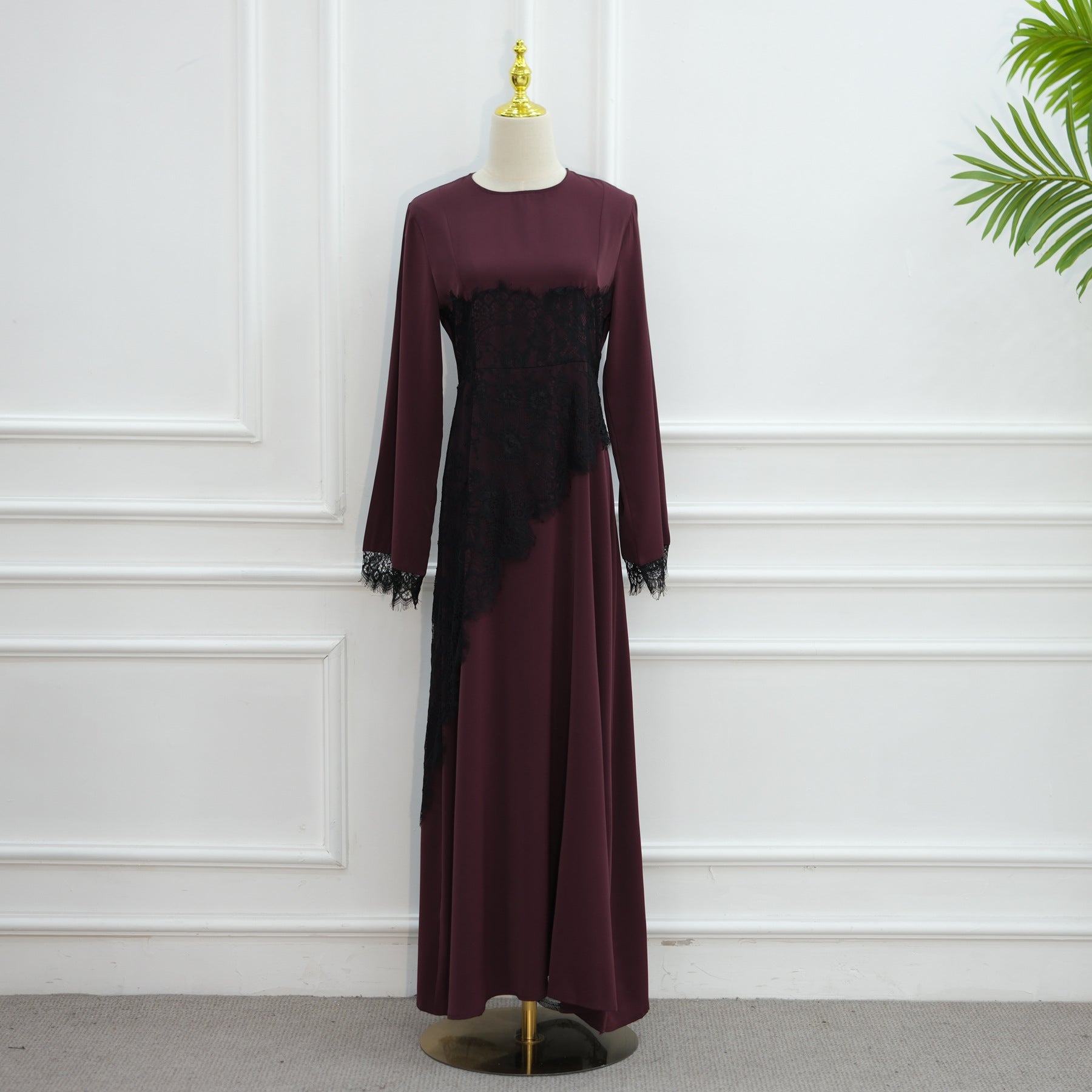 LR1174  Plus size lace panel long sleeve waist-cinching dress