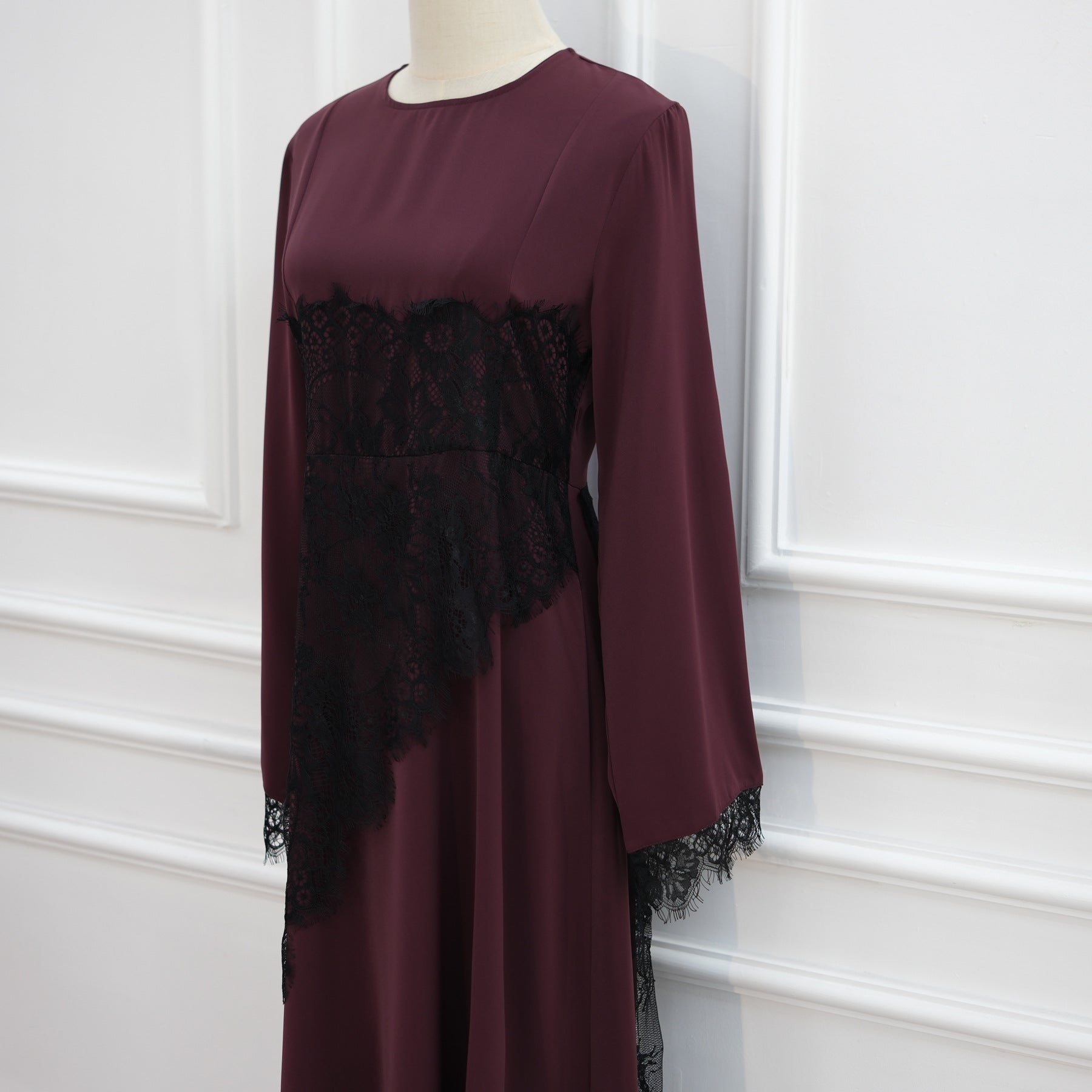 LR1174  Plus size lace panel long sleeve waist-cinching dress