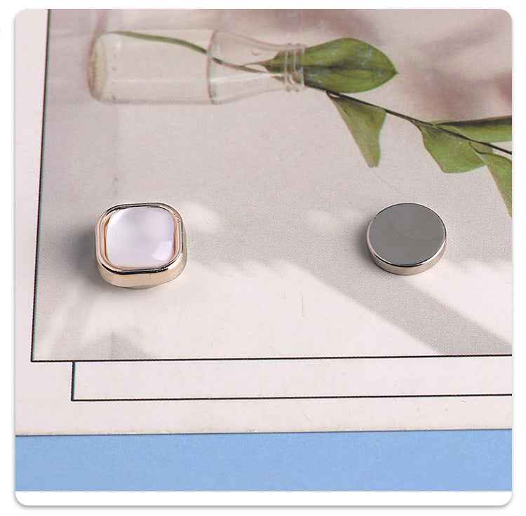 C-1079  Delicate Sweet Cat’s Eye Magnetic Clasp