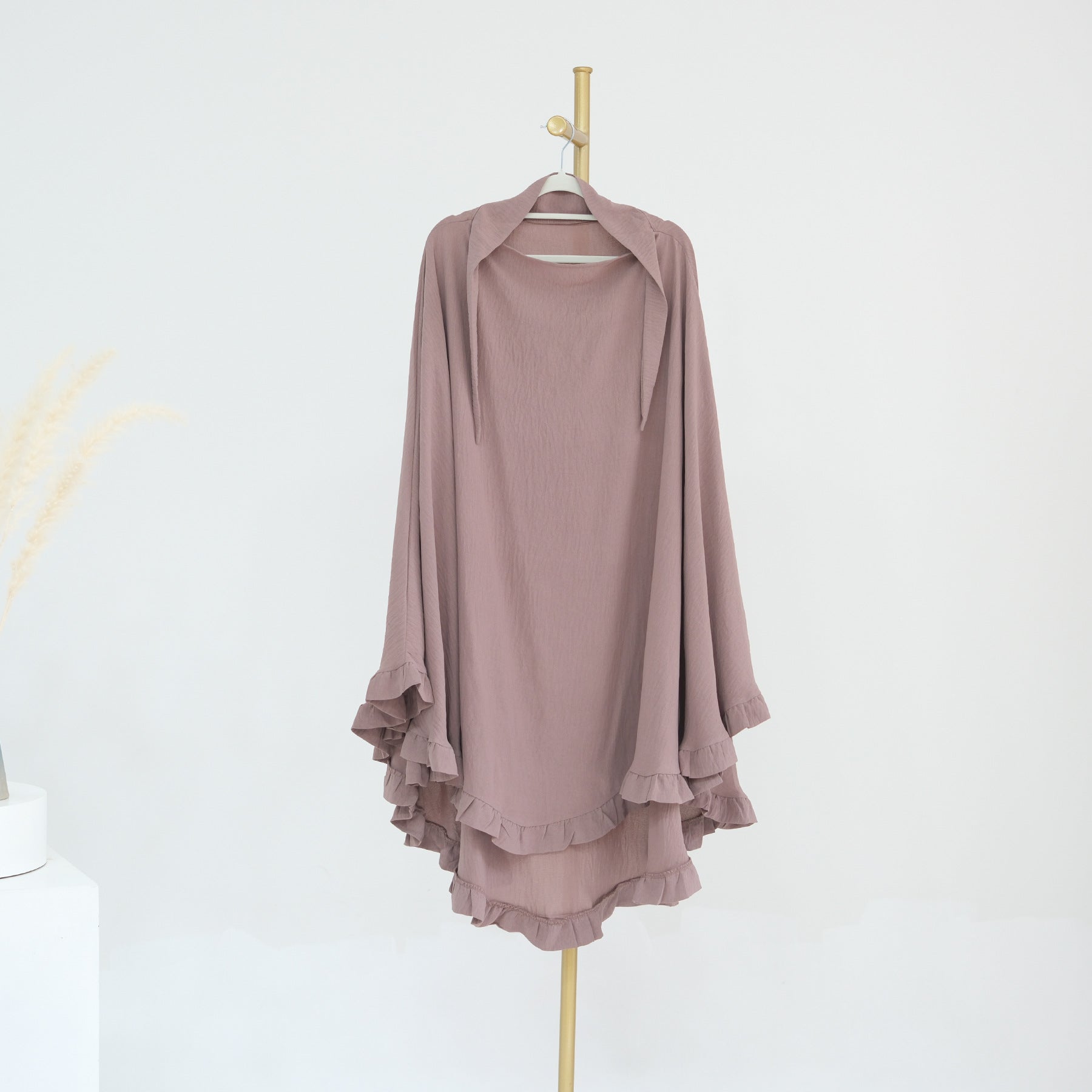 HJ912  Plain Polyester Ruffle Wide-Drape Hijab