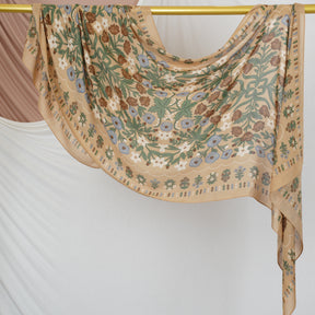DL003  Double-Sided Modal Printed Single-Stitch Right-Angle Rolled-Edge Hijab