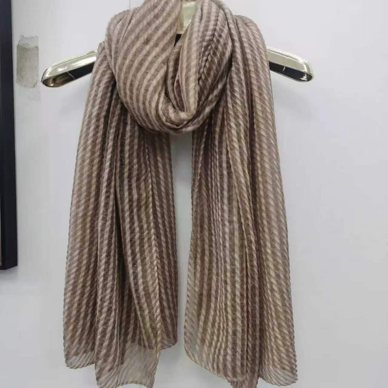 YC010  Plain Vertical Stripe Crinkle Polyester Hijab-MOQ:10pcs