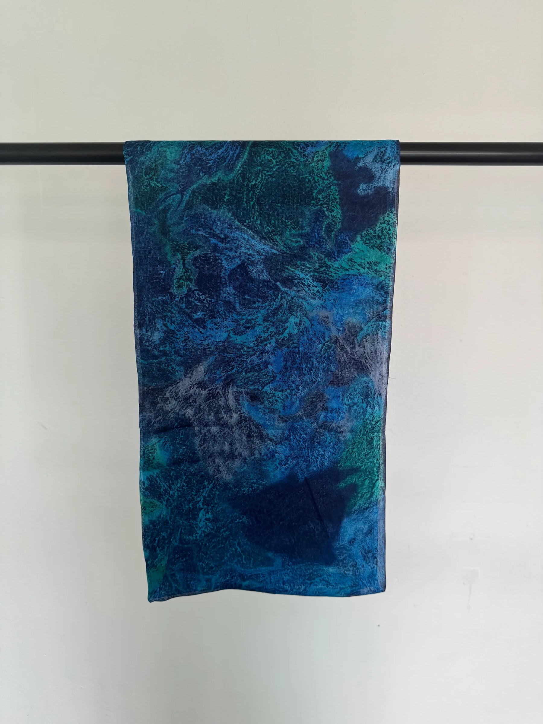 MYX020 Rendered silk chiffon print scarf