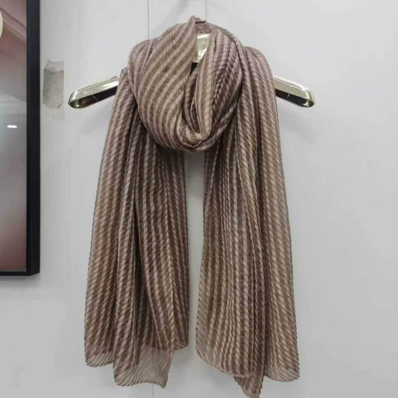 YC010  Plain Vertical Stripe Crinkle Polyester Hijab-MOQ:10pcs