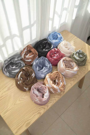 SS014  Printed Polyester Crinkle Four-Sided Short Fringe Hijab