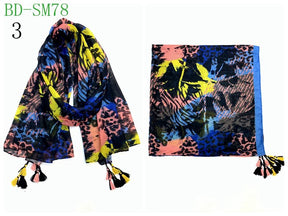 MYP049  Beach leaf print scarf