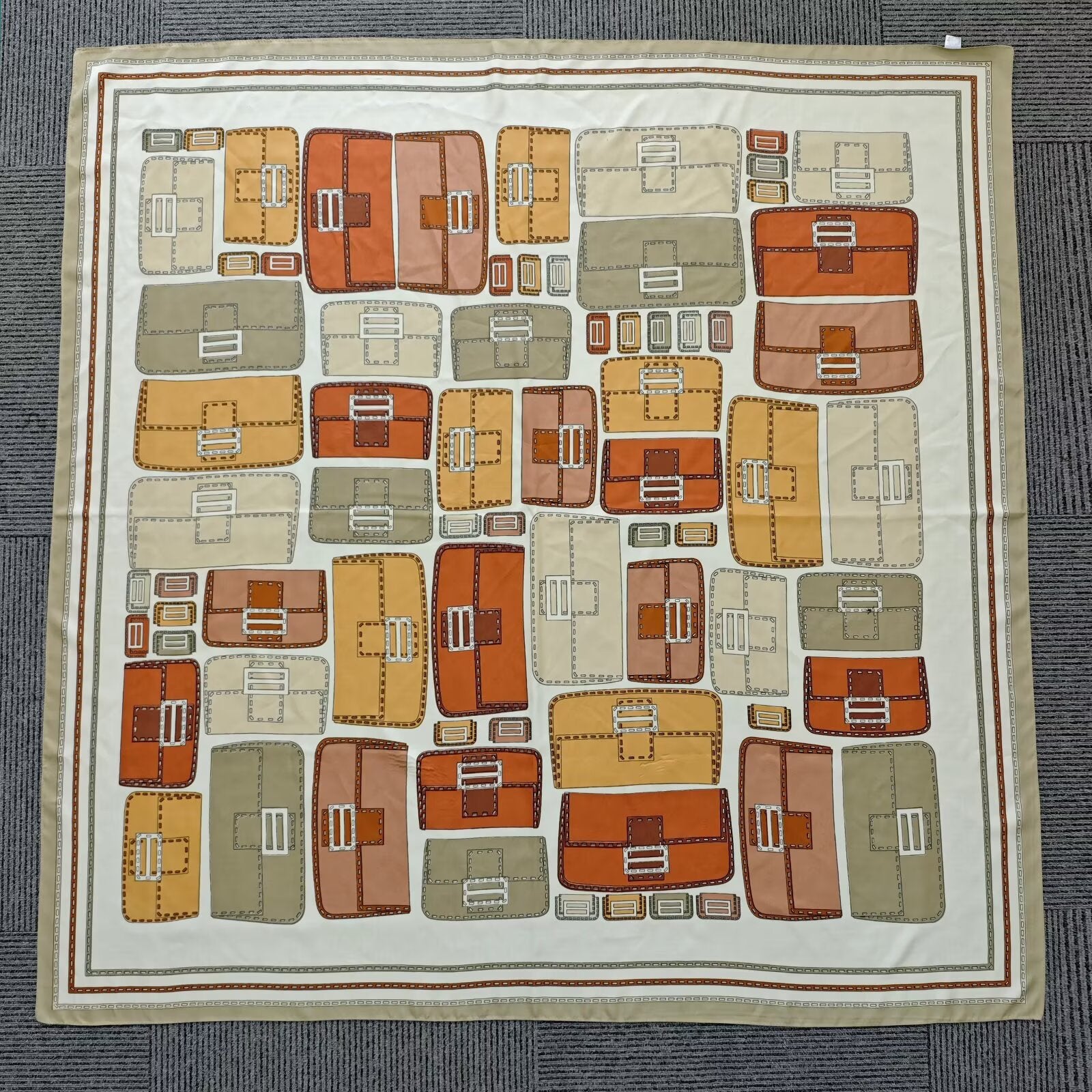 YHL002 130*130cm Printed Twill Satin Large Square Scarf