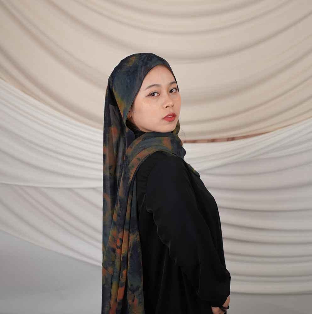 FZ012  Faux Silk Double-Sided Penetration Hijab