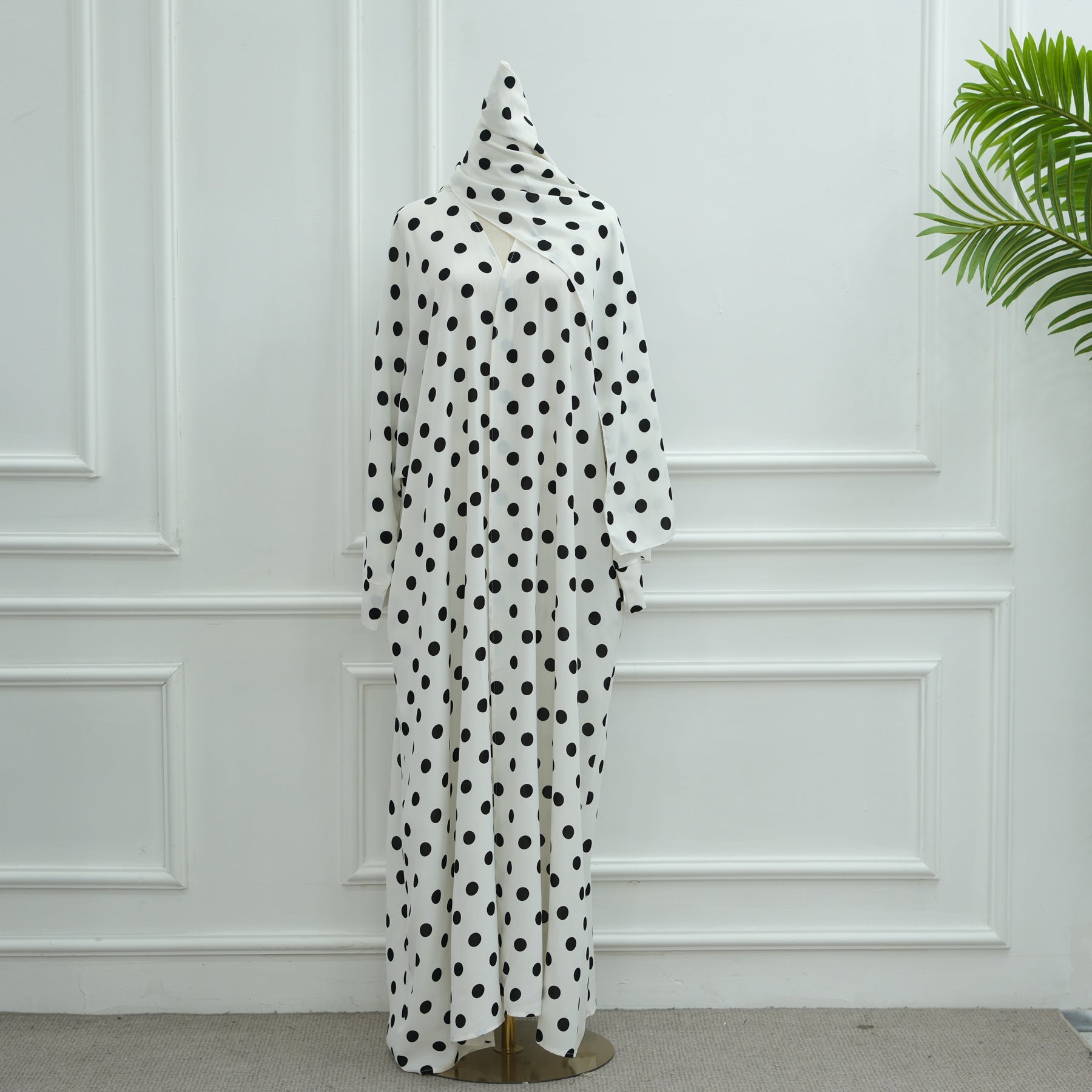 LR1119  Women's Vibrant Polka Dot Cardigan & Hijab 2-Piece Set