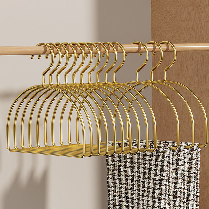 5+6740  Gold-Tone Hanging Metal Garment Hanger - MOQ:10pcs