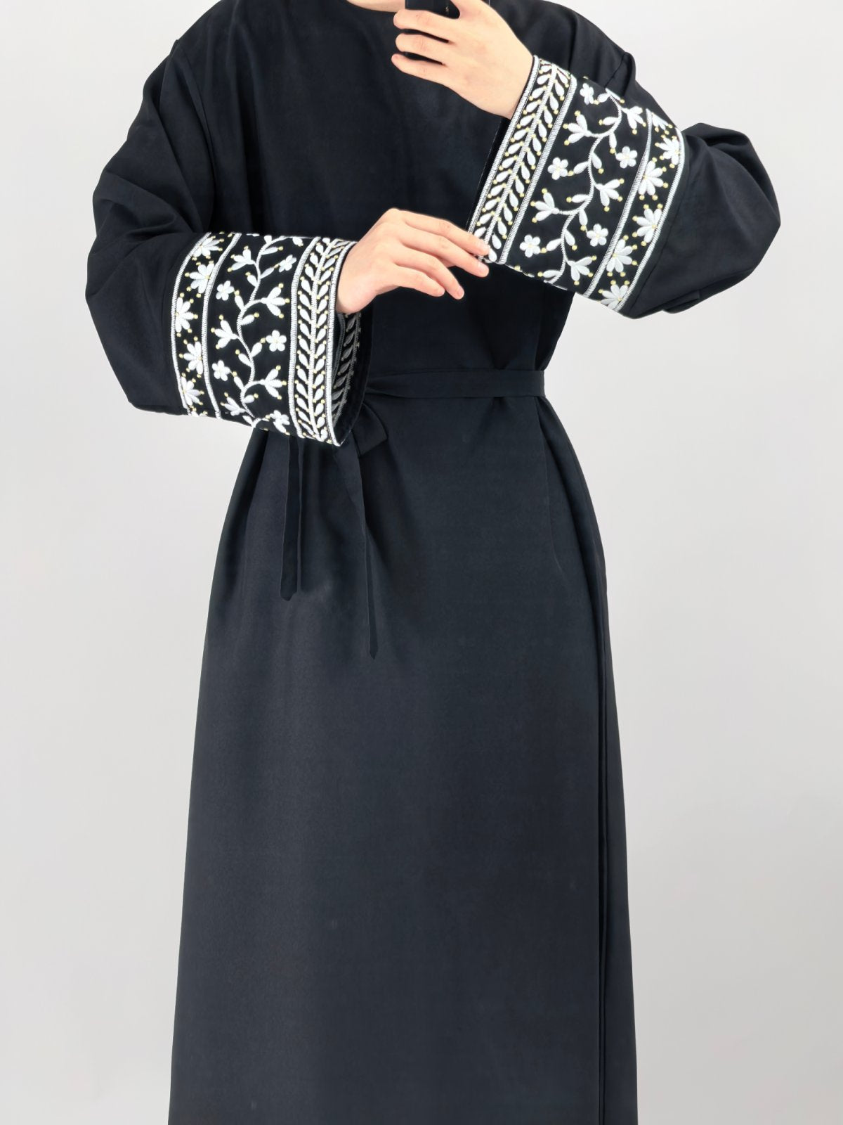 LR735 Vestido elegante bordado estilo turco de Dubái, Oriente Medio