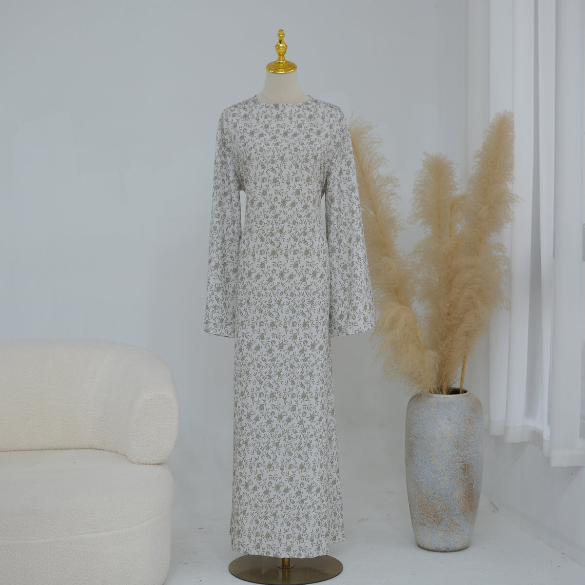 LR1324  Floral Print Plus Size Polyester Long Sleeve Dress - No Hijab