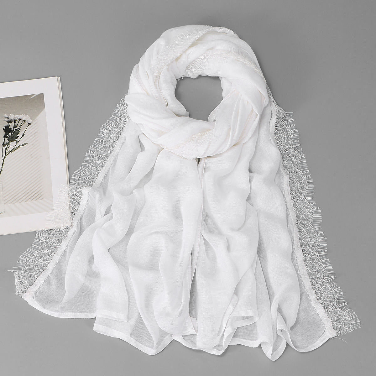 SW161  Plain Lace Trim Polyester Hijab