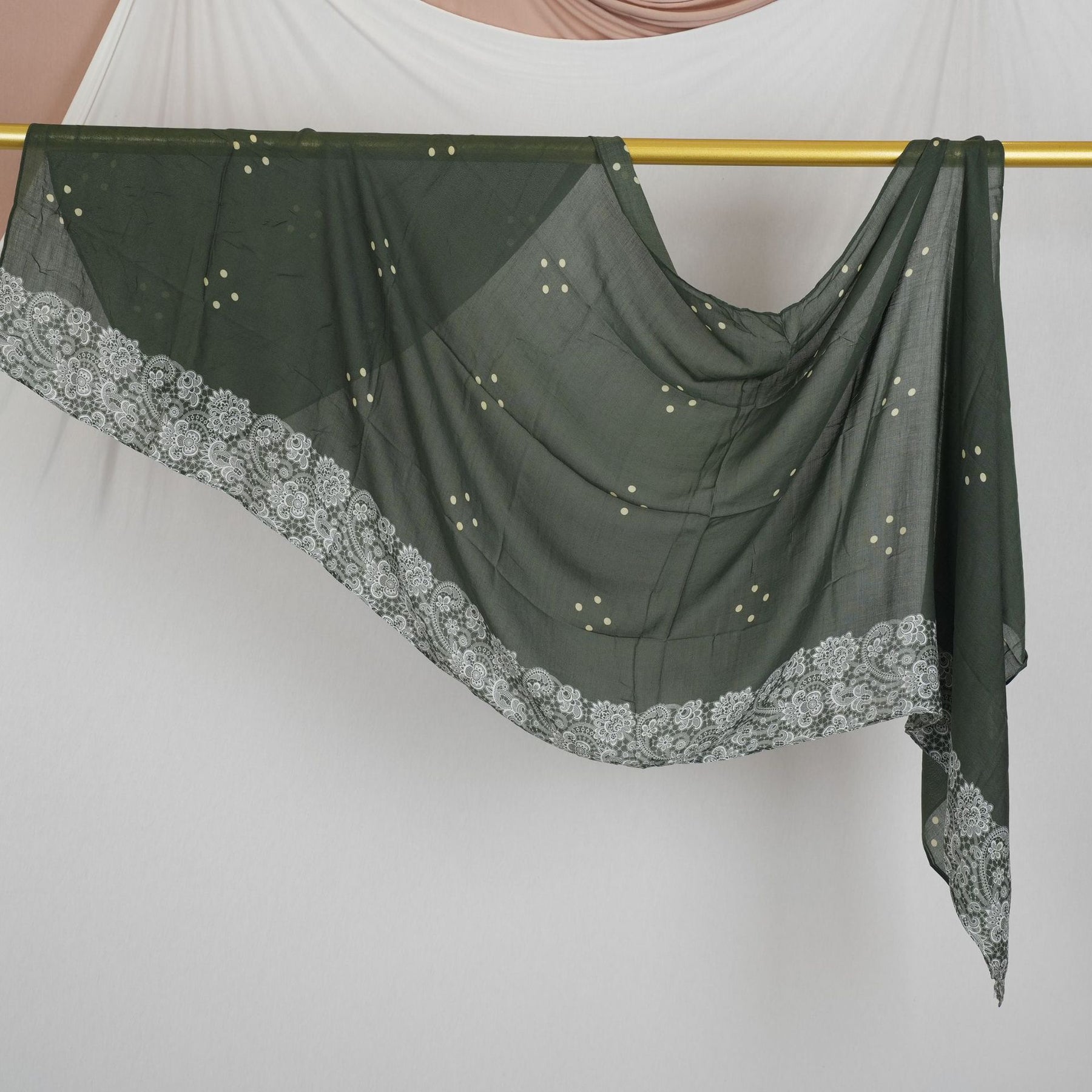 DL001  Double-Sided Modal Printed Single-Stitch Right-Angle Rolled-Edge Hijab