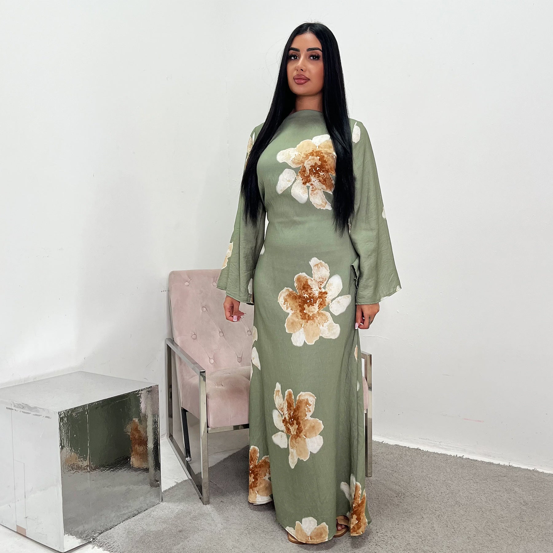 LR1063  Women's Printed Ankle-Length Dress with Slimming Waist