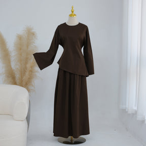 LR1313  Plus Size Top and Skirt Two Piece Set with Pockets