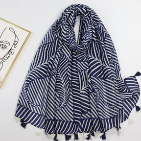 JY230334 Geometric line printed scarf