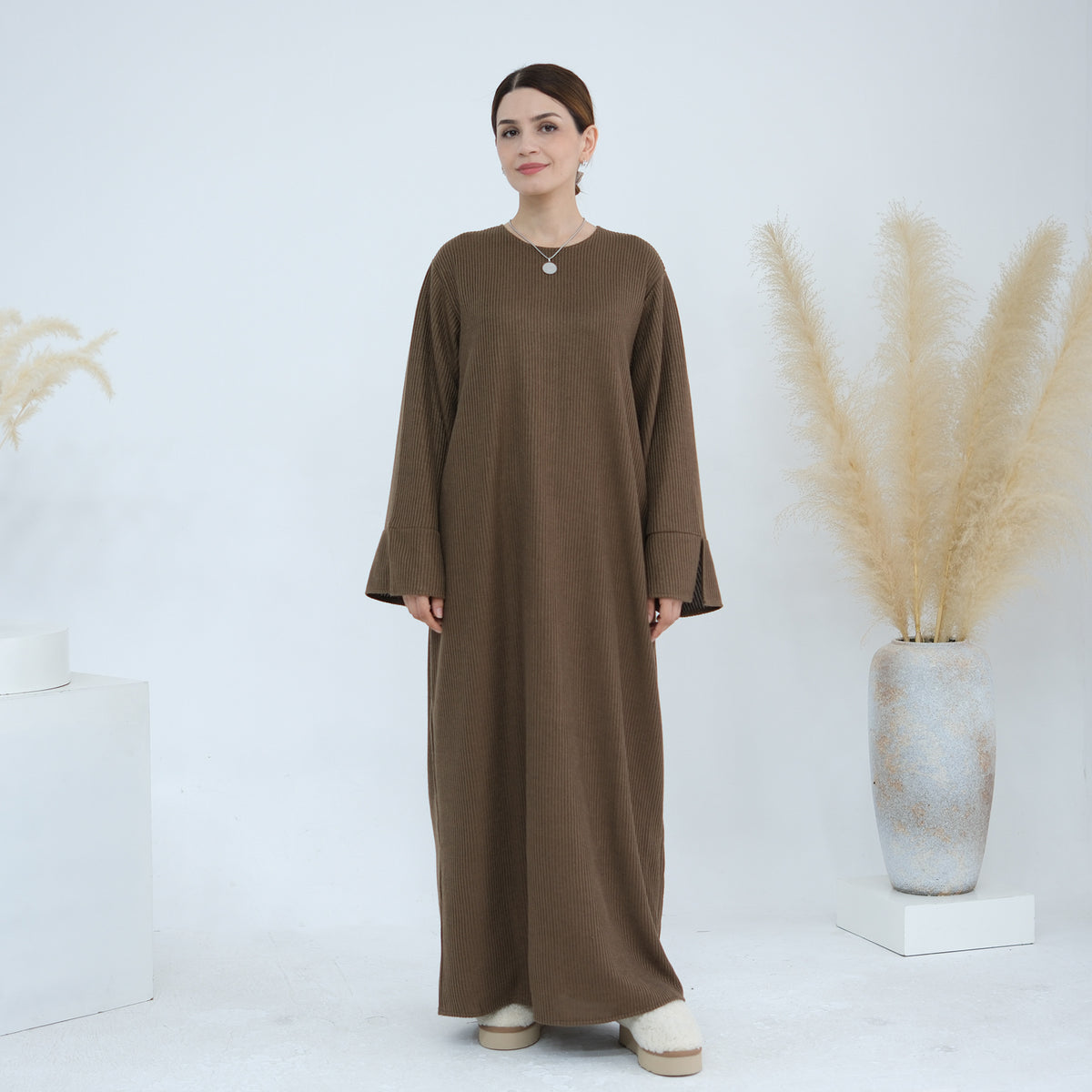 LR912  Fall/Winter Thickened Polyester-Spandex Knit Sweater Dress