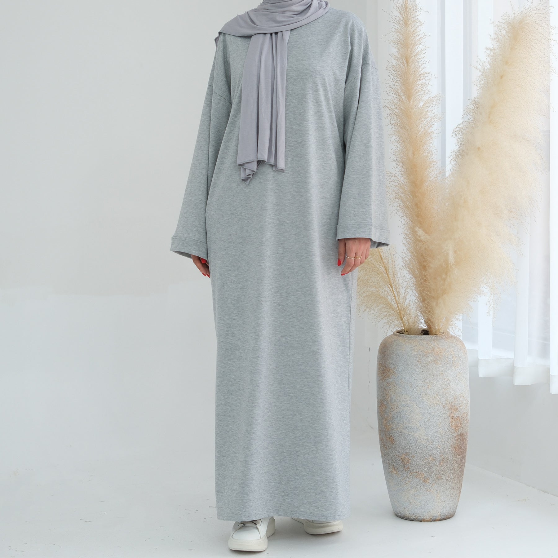 LR737  Solid color sweater dress abaya