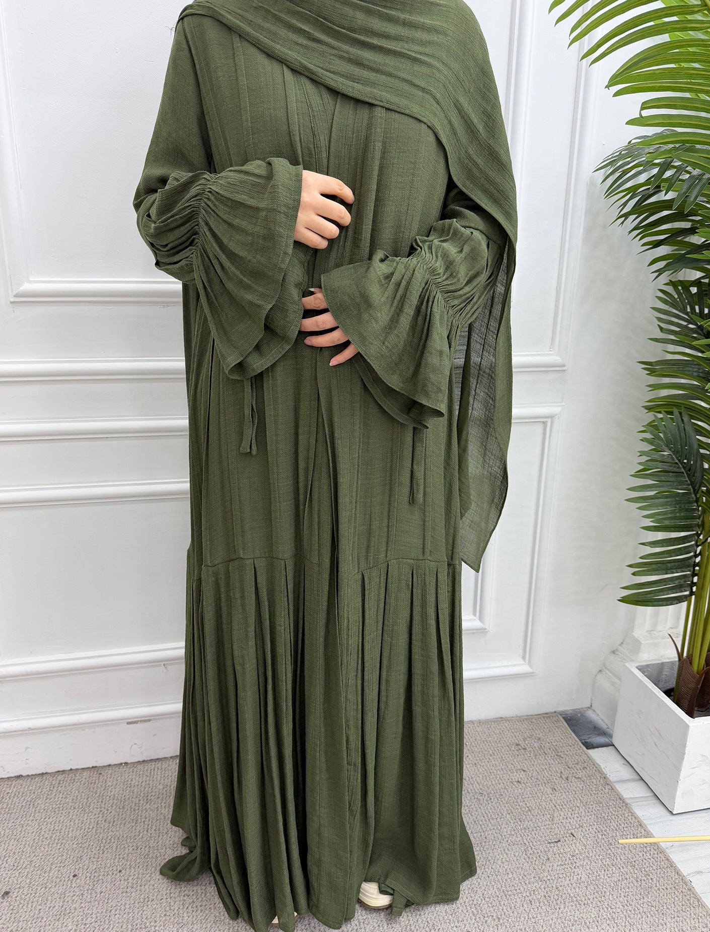 LR1139  Pleated cardigan with lining + hijab 2-piece set