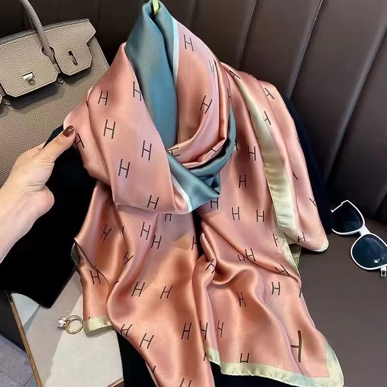 21203  Printed Extra-Long Lightweight Polyester Layering Scarf