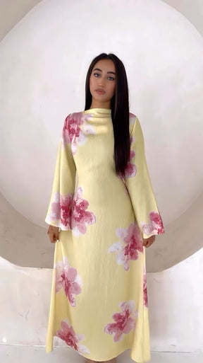 LR1063  Women's Printed Ankle-Length Dress with Slimming Waist