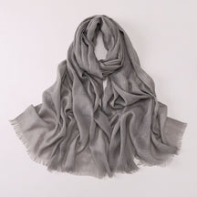 260602  Plain Soft Bamboo-Texture Yarn Short Fringe Hot-Fix Crystal Hijab