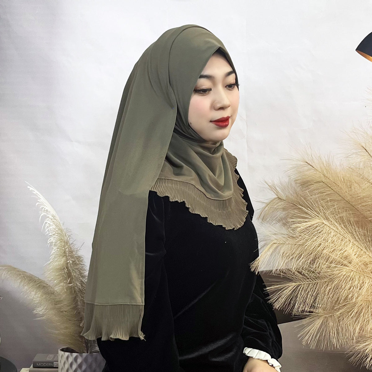 TD51-040  Plain Chiffon Pull-On Single-Layer Ruffle Hijab