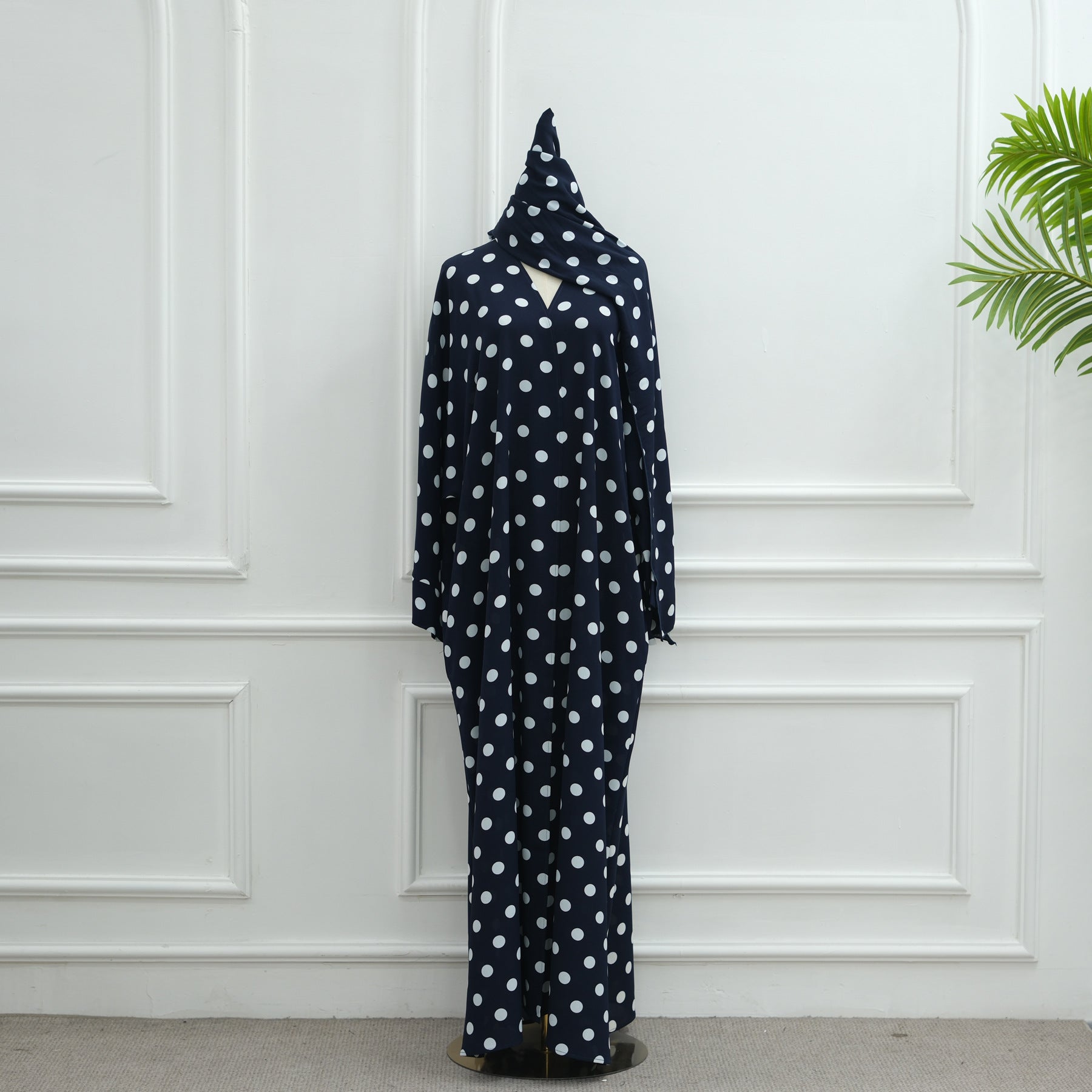LR1119  Women's Vibrant Polka Dot Cardigan & Hijab 2-Piece Set