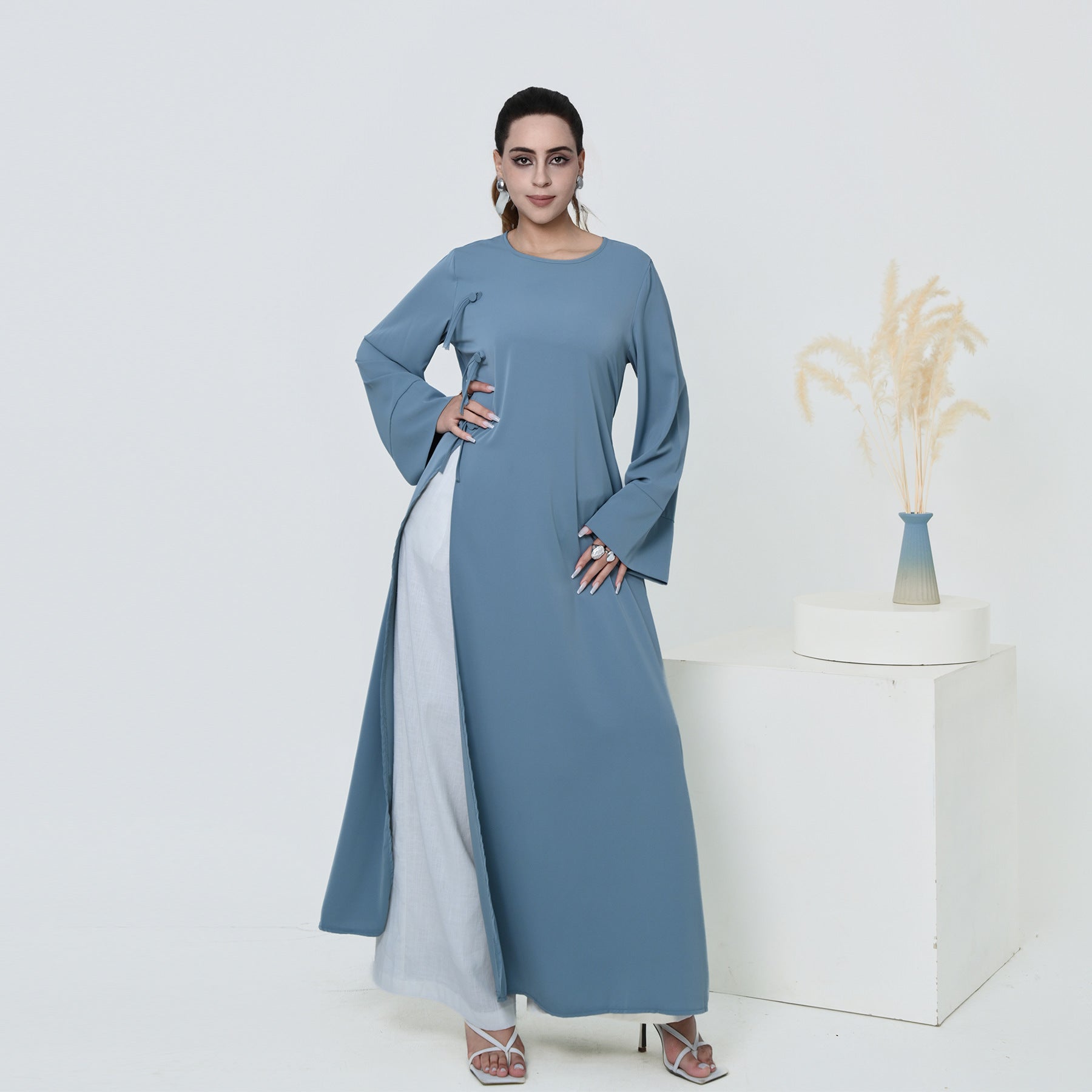 LR1102  Plus Size Long Sleeve Tie Waist Long Top with Back Zipper