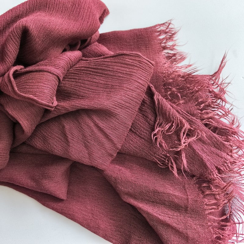 WJA79  Plain natural crinkle cotton hijab with fringes on both ends