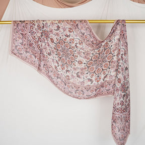 DL002  Double-Sided Modal Printed Single-Stitch Right-Angle Rolled-Edge Hijab