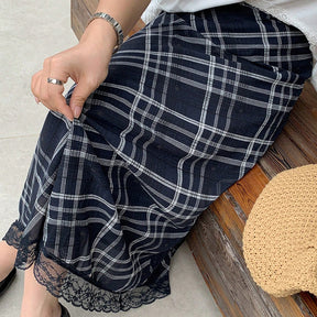 DM3351  Elastic-Waist Diamond Pattern Polyester Lace-Trim Maxi Skirt
