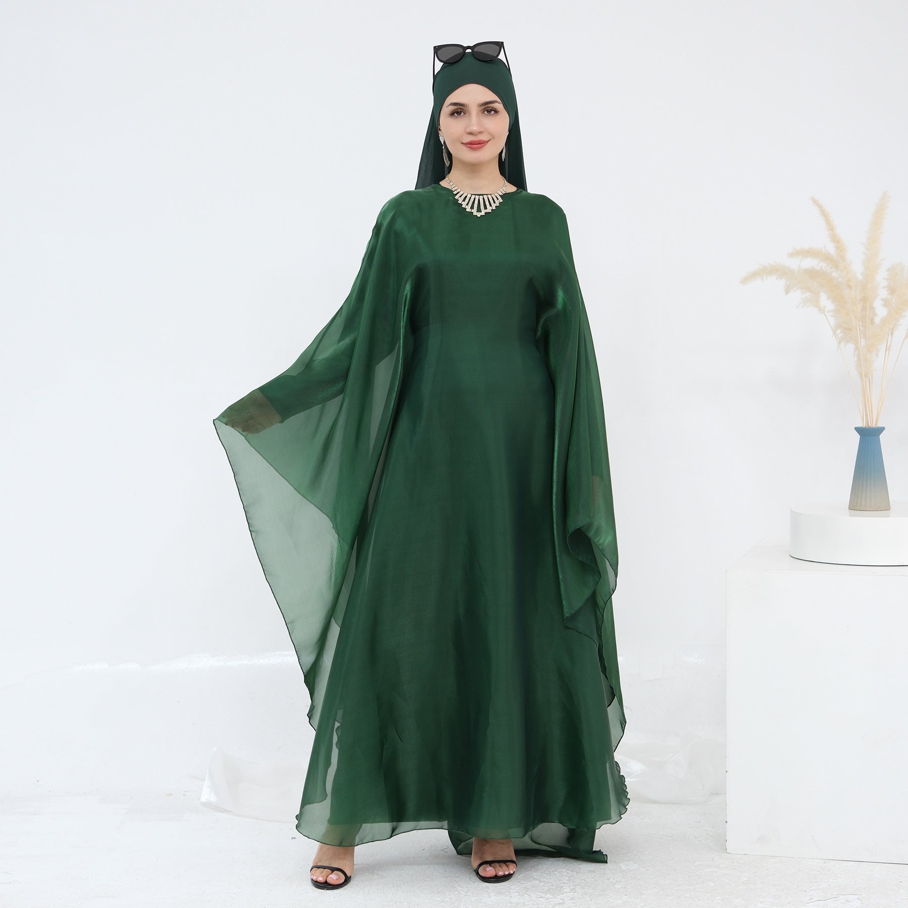 LR943+LR944  Plain elegant dress + inner + hijab set