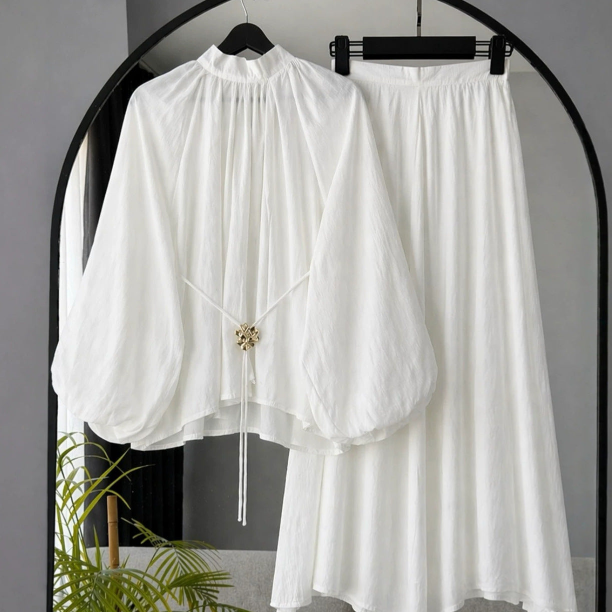L6283  Puff Long Sleeve Tie Waist Slimming Top and Wide Leg Culotte Pants Two Piece Set