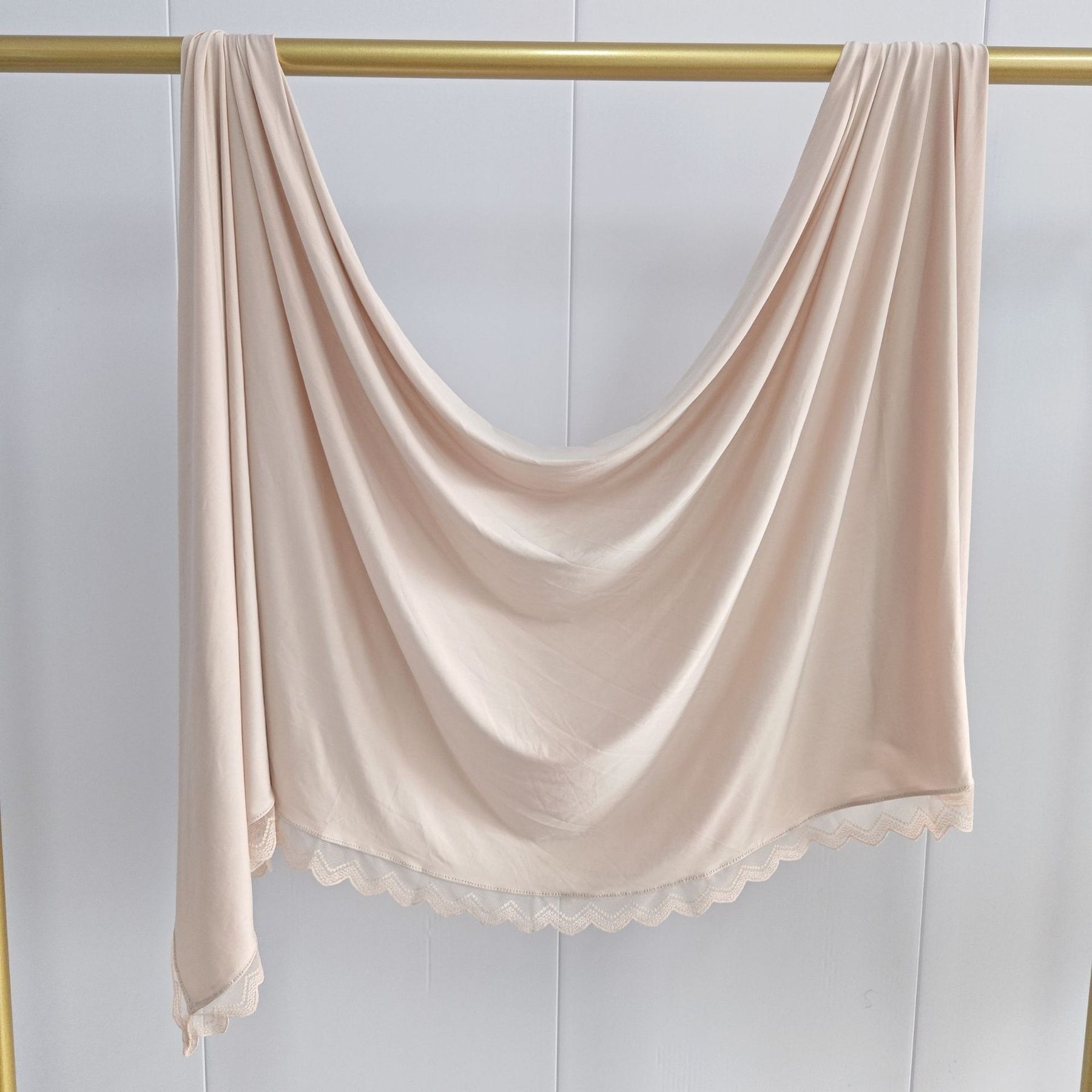 MLSL-457  Liquid Jersey Hijab with Lace L-Shaped Trim