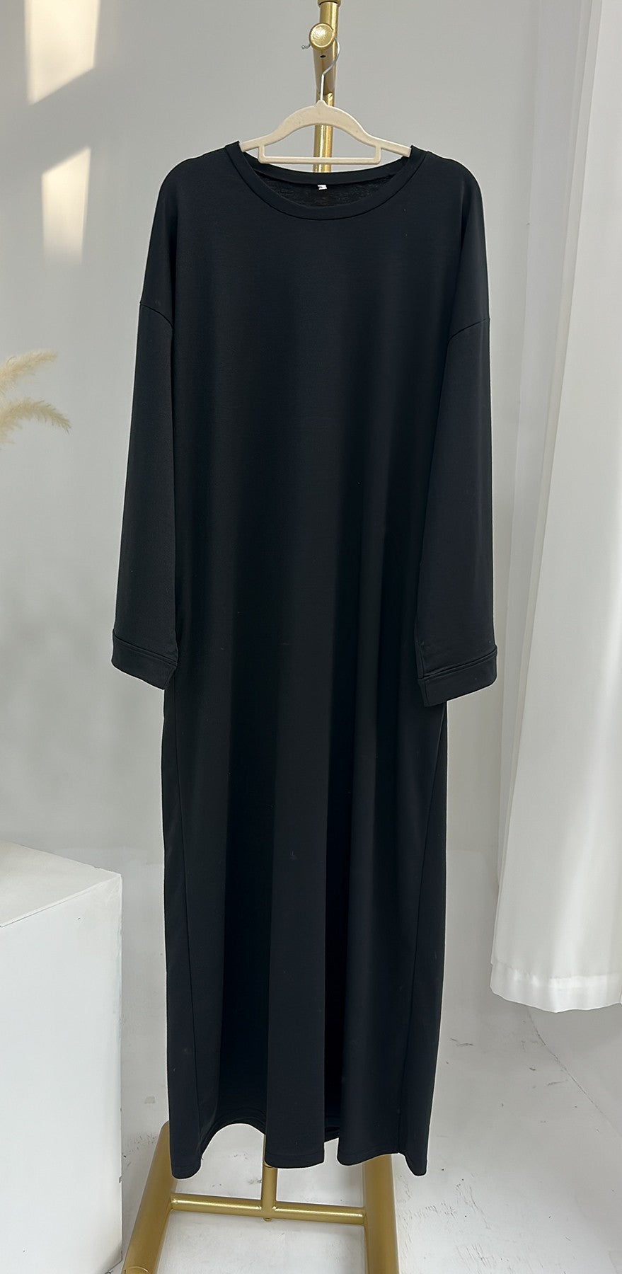 LR737  Solid color sweater dress abaya