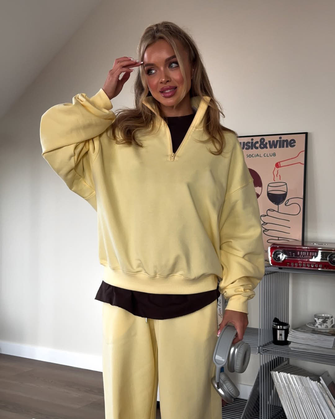 C56300  Women's Oversized Half-Zip Sweatshirt & Drawstring Sweatpants Set