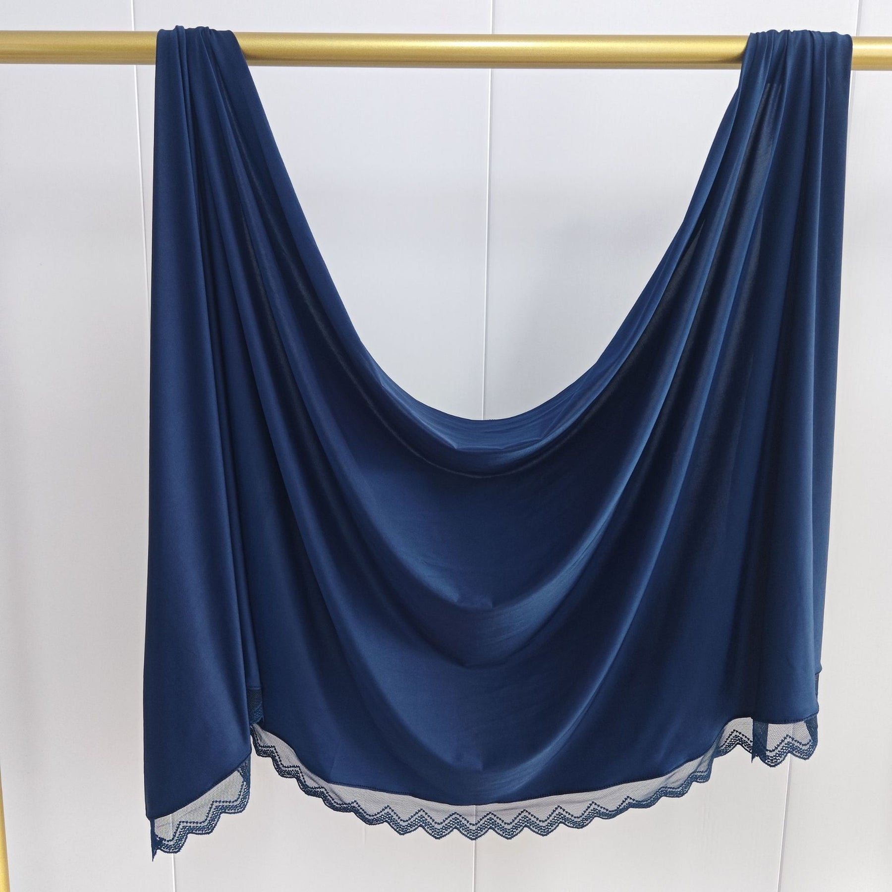 MLSL-457  Liquid Jersey Hijab with Lace L-Shaped Trim