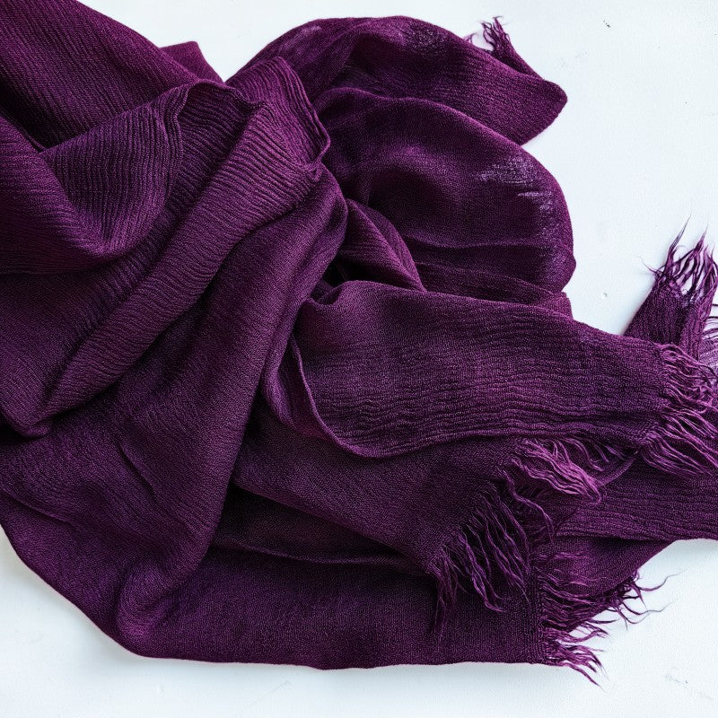 WJA79  Plain natural crinkle cotton hijab with fringes on both ends