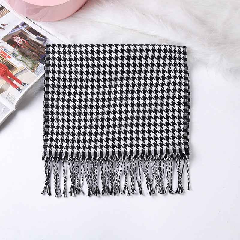 TL-32  Fashion Plaid Faux Cashmere Scarf